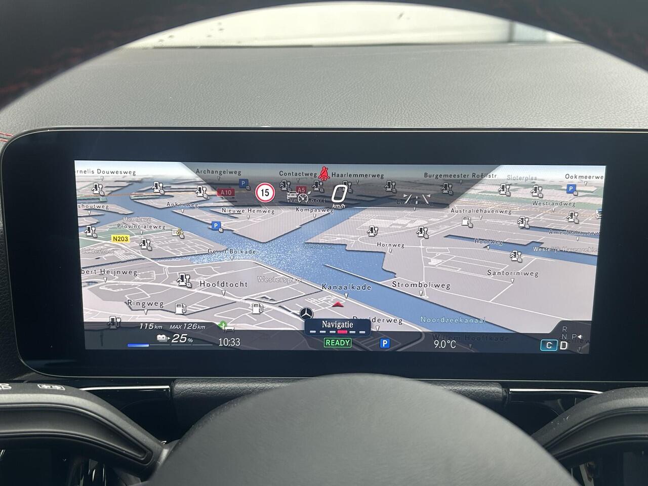 Mercedes-Benz EQA 250+ AMG | Night Pakket | Panoramadak | 360° Camera | DISTRONIC afstandsassistent | Dodehoekassistent | Apple CarPlay | Android Auto | Advanced Sound System | Sfeerverlichting | Stoelverwarming | Elektrische Achterklep