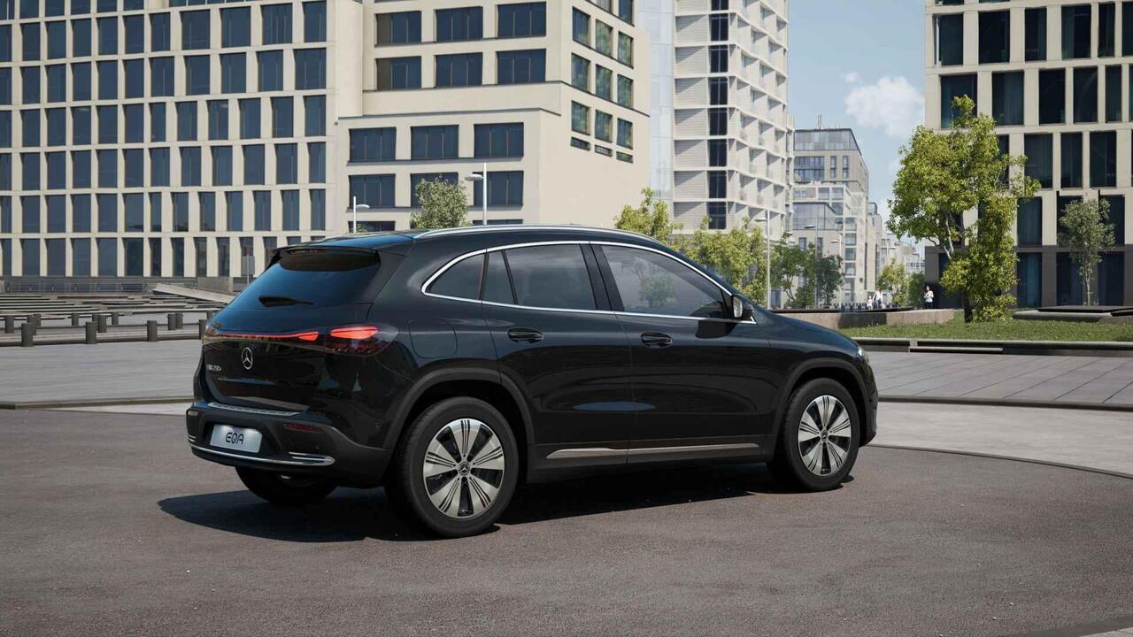 Mercedes-Benz EQA 250+ Business Solution 71 kWh | Panoramaschuifdak | Dodehoekassistent | Essential pakket | Premium Sound system | Achteruitrijcamera | Stoelverwarming voor |