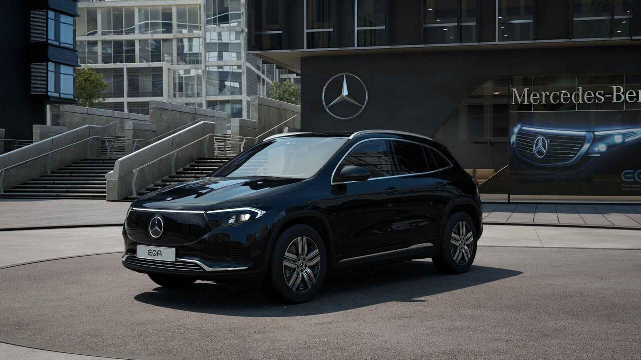Mercedes-Benz EQA 250+ Business Solution Luxury 71 kWh | Panoramaschuifdak | Rijassistentie pakket | Achteruitrijcamera | Stoelverwarming | Dodehoekassistent |