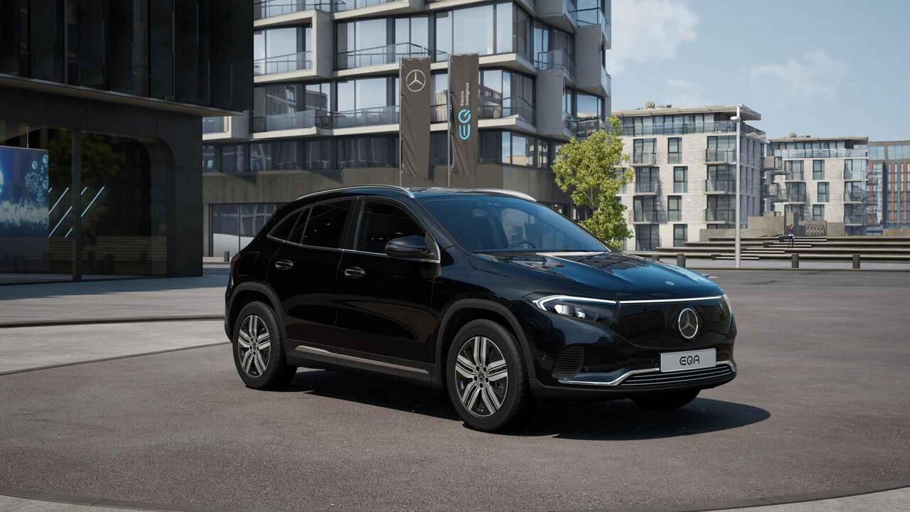 Mercedes-Benz EQA 250+ Business Solution Luxury 71 kWh | Panoramaschuifdak | Rijassistentie pakket | Achteruitrijcamera | Stoelverwarming | Dodehoekassistent |