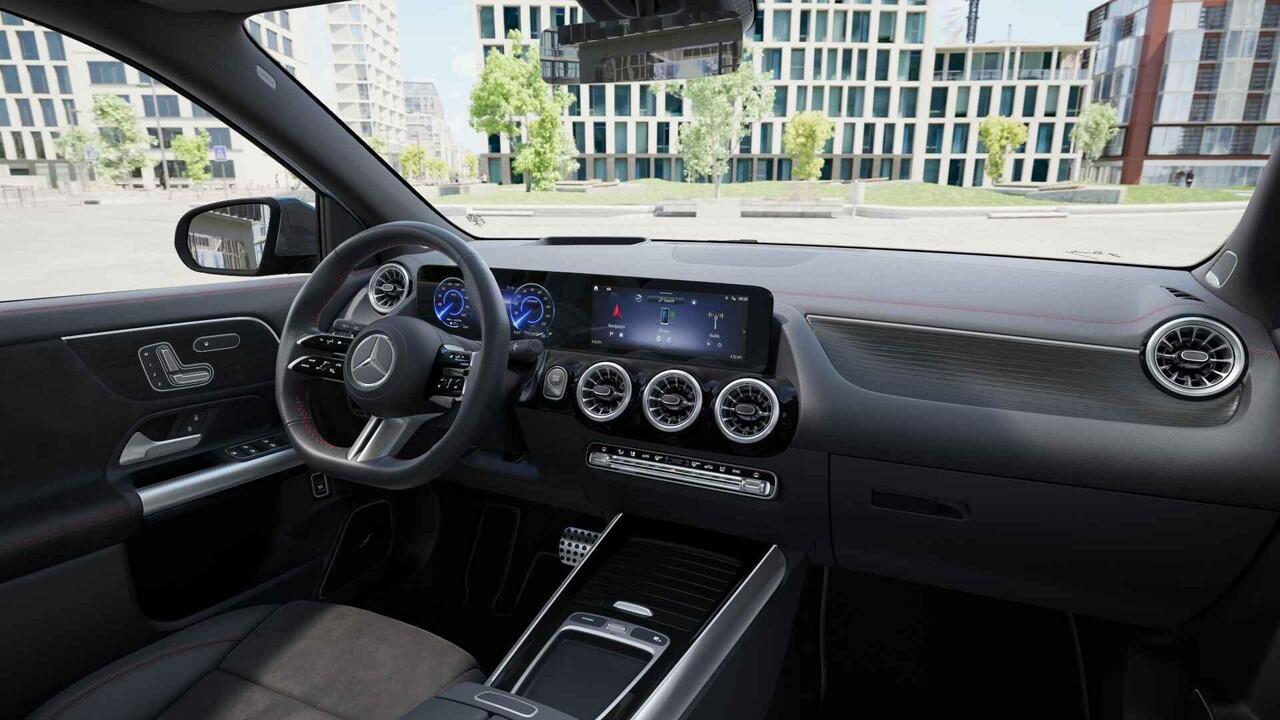 Mercedes-Benz EQA 250+ Business Solution AMG 71 kWh | Panoramaschuifdak | Dodehoekassistent | Head-up | Burmester | Winterpakket |