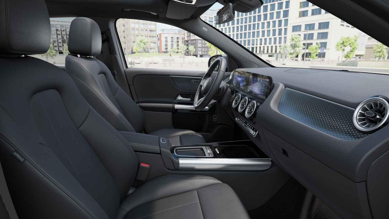 Mercedes-Benz EQA 250+ Business Solution Luxury 71 kWh | Panoramaschuifdak | Rijassistentiepakket | Winter pakket | Burmester | Achteruitrijcamera | Dodehoekassistent |