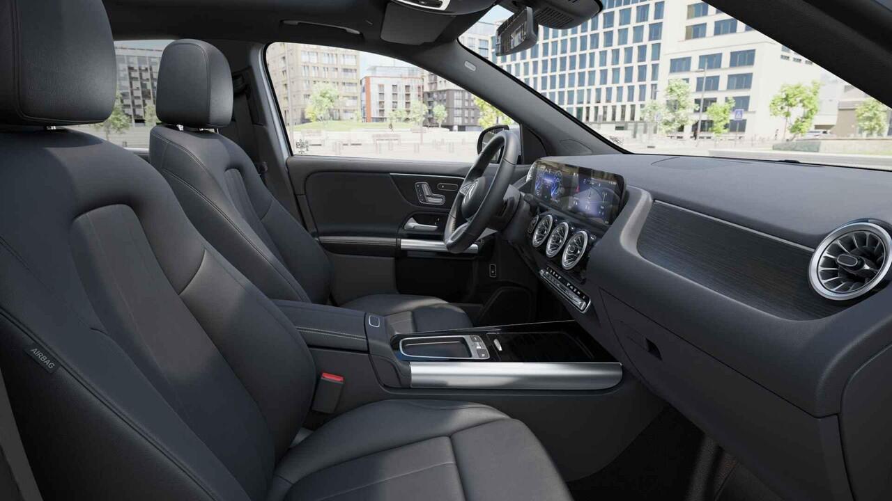 Mercedes-Benz EQA 250+ Business Solution Luxury 71 kWh | Panoramaschuifdak | Rijassistentie pakket | Achteruitrijcamera | Stoelverwarming | Dodehoekassistent | Winterpakket |