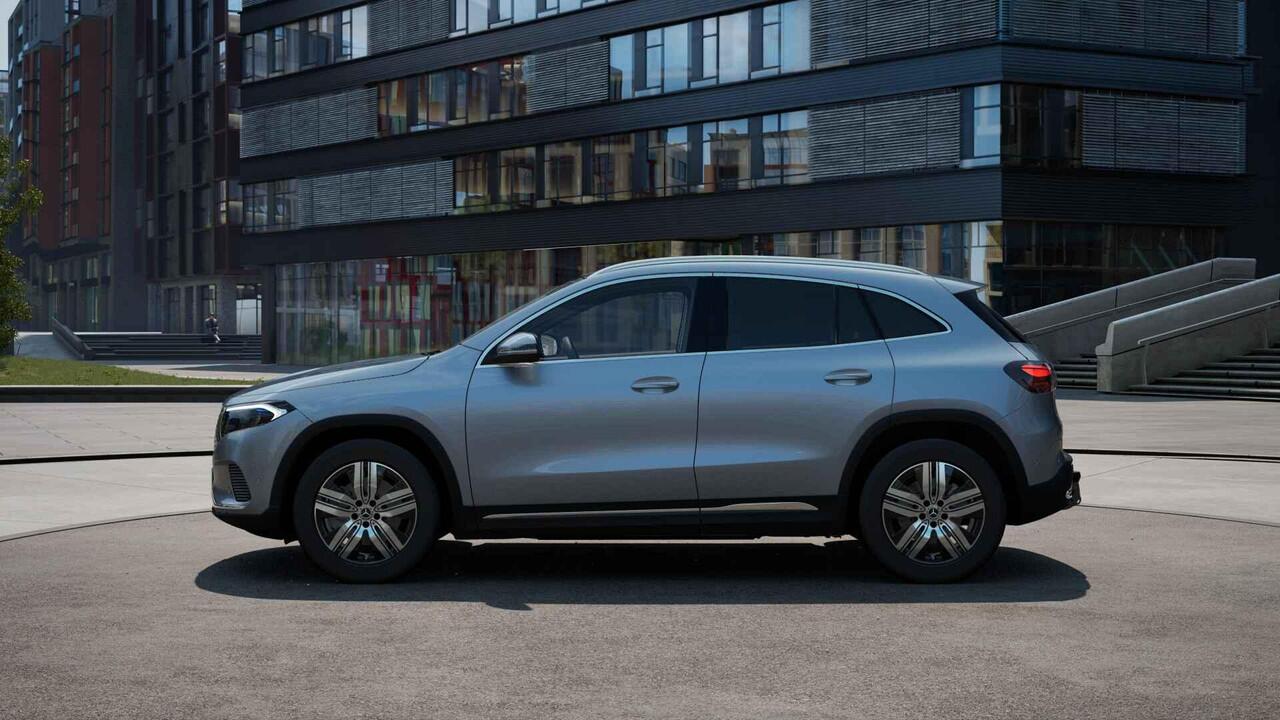 Mercedes-Benz EQA 250+ Business Solution Luxury 71 kWh | Panoramaschuifdak | Rijassistentie pakket | Achteruitrijcamera | Stoelverwarming | Dodehoekassistent | Winterpakket |