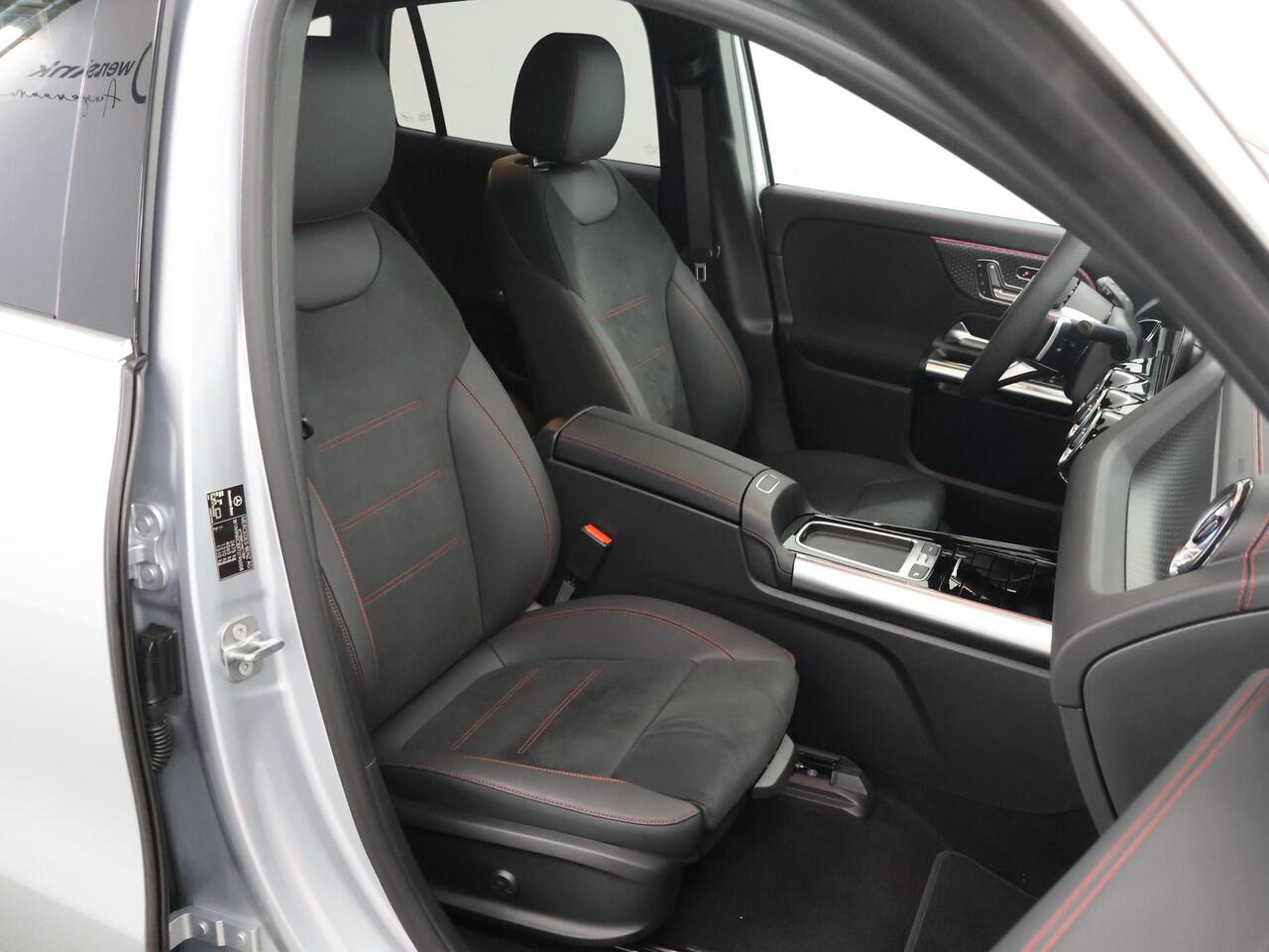 Mercedes-Benz EQA 250+ Business Solution AMG 71 kWh | Panoramaschuifdak | Dodehoekassistent | Head-up | Burmester | Winterpakket |