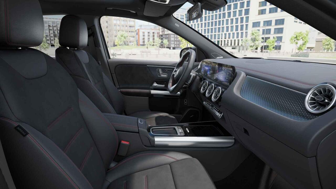 Mercedes-Benz EQA 250+ Business Solution AMG 71 kWh | Panoramaschuifdak | Head-up | Burmester | Trekhaak |