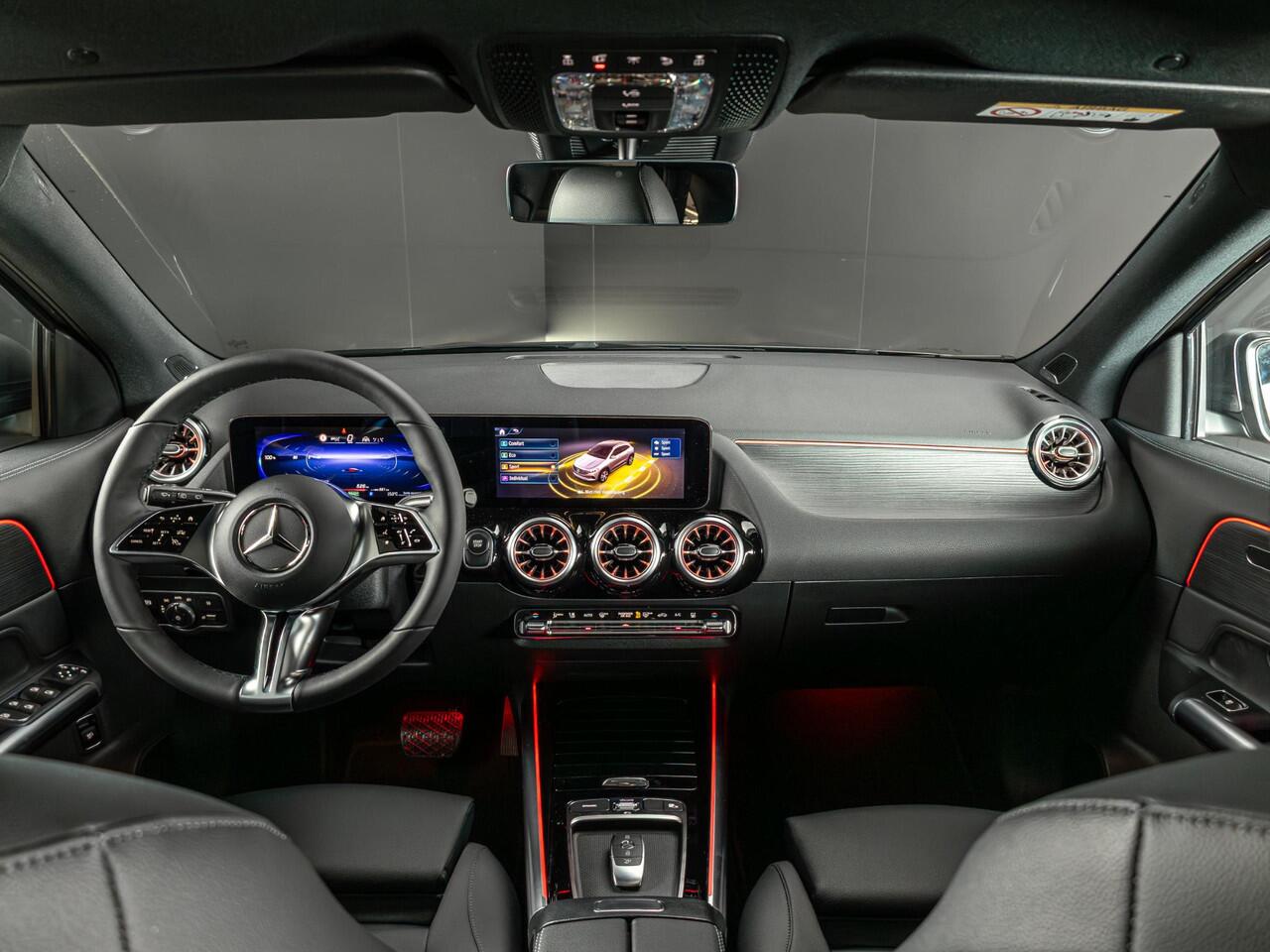 Mercedes-Benz EQA 250+ Business Solution Luxury 71 kWh Panorama dak | Trekhaak