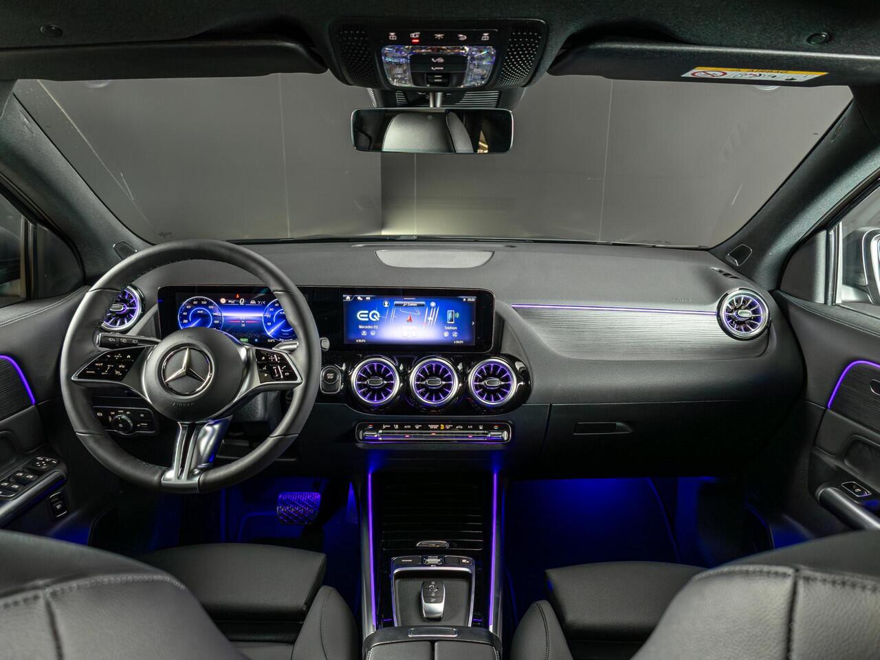 Mercedes-Benz EQA 250+ Business Solution Luxury 71 kWh Panorama dak | Trekhaak