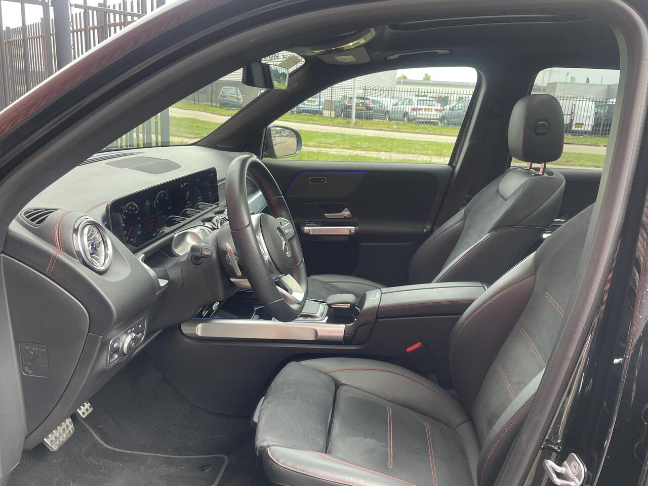 Mercedes-Benz EQB 250 AMG | Panoramadak | Night Pakket