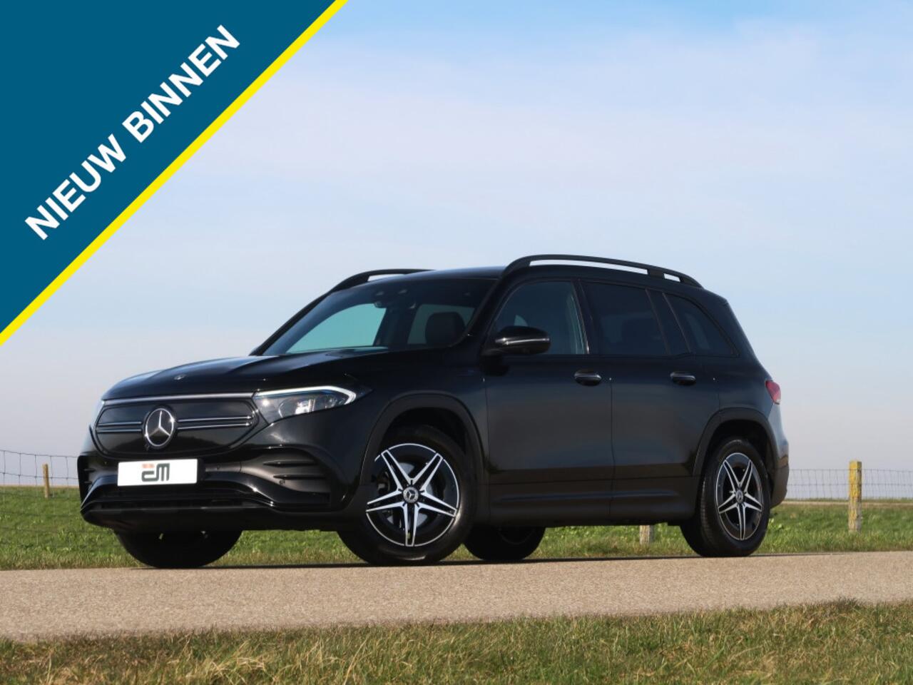 Mercedes-Benz EQB 250 AMG Line Pano BTW auto