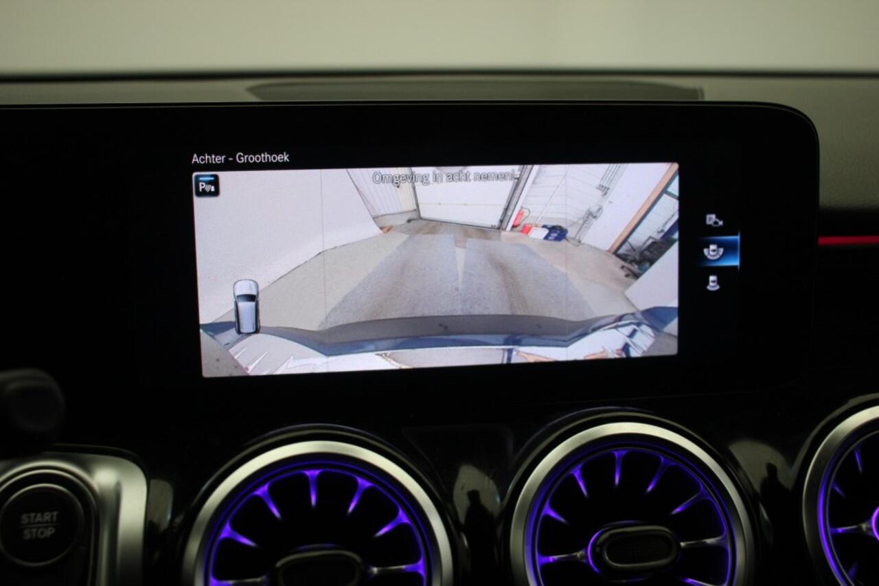 Mercedes-Benz EQB 250 Luxury Line 7 persoons 67 kWh - Widescreen, Leer, Camera, SOH 95%