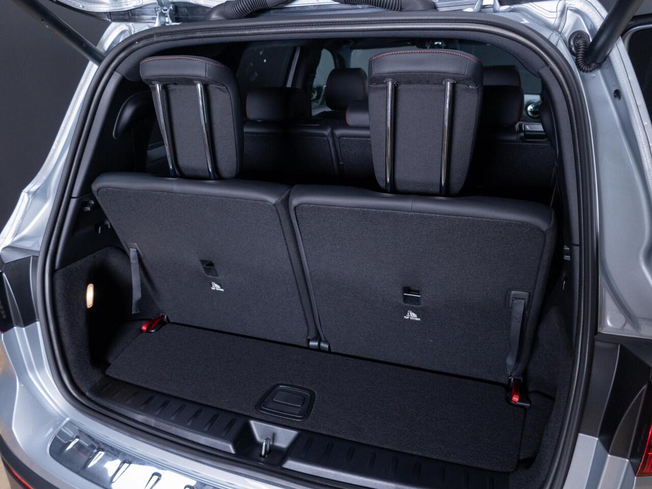 Mercedes-Benz EQB 250+ AMG Line LIMITED Panorama dak