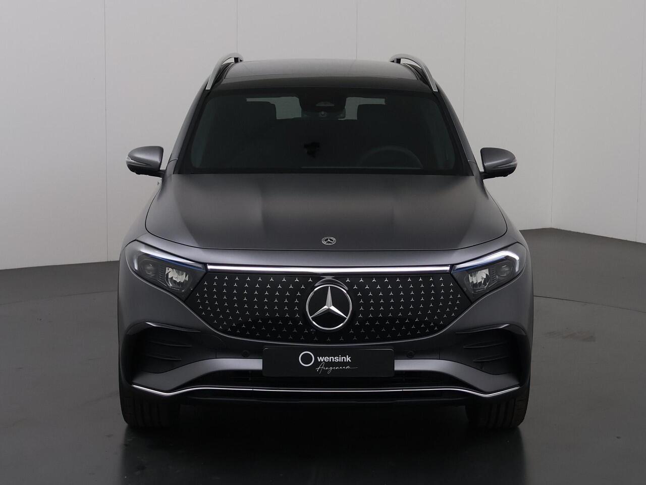 Mercedes-Benz EQB 250+ AMG Line 71 kWh | Premium pakket | 20-Inch | Panoramadak | Memory pakket | Burmester Sound | Adapt. demping | Apple Car Play | HUD | Keyless-Go | 360 graden