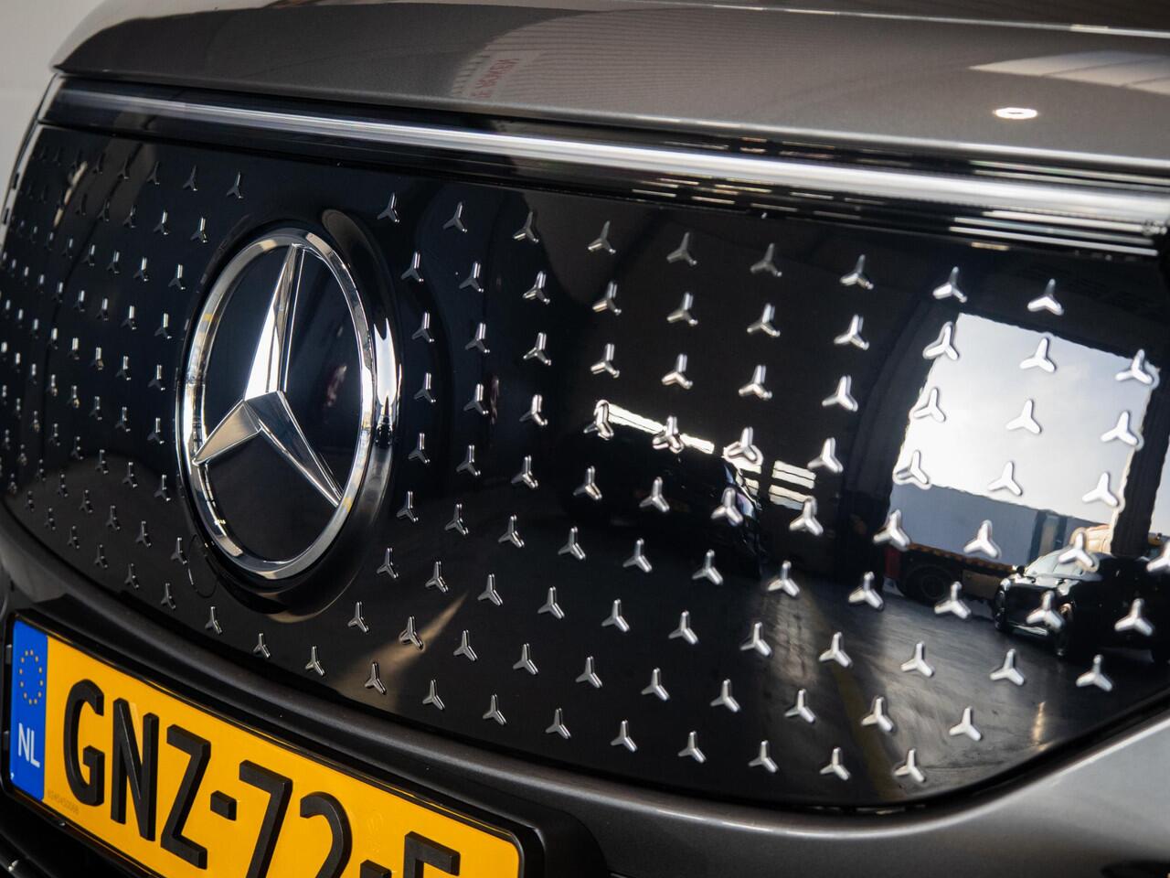 Mercedes-Benz EQB 250+ AMG Line 71 kWh Panorama dak