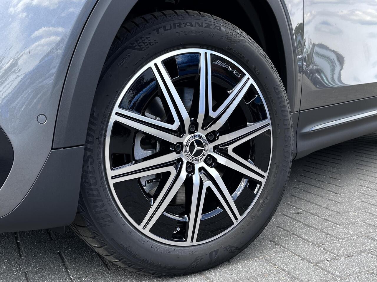 Mercedes-Benz EQB 250+ Business Solution AMG | Panoramadak | Night Pakket | Burmester Surround Sound | 360° Camera | Head-up Display | Dodehoekassistent | Elektrisch Verstelbare Stoelen + Memory | Stoelverwarming | Sfeerverlichting | Apple CarPlay | Android Auto