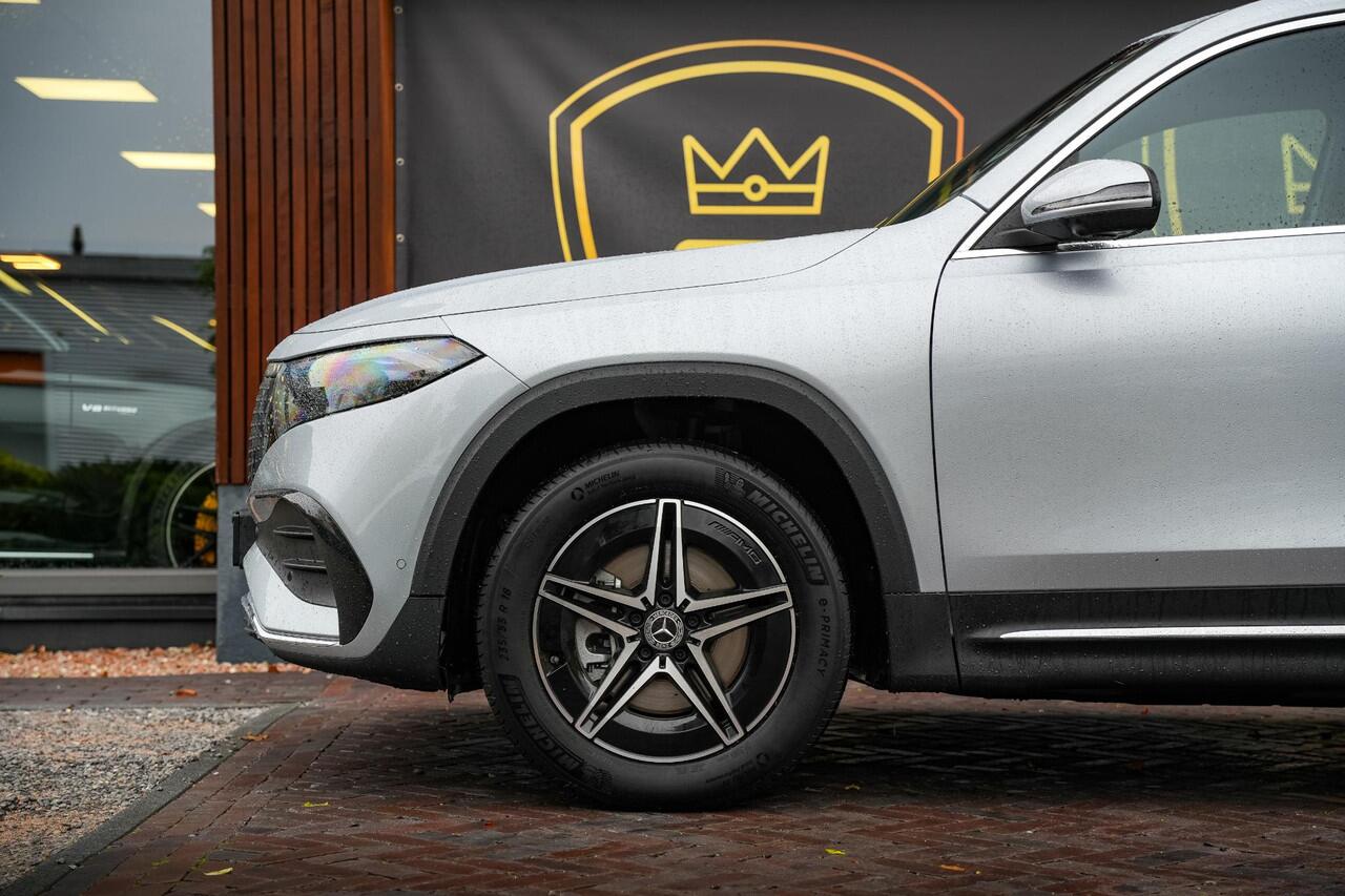 Mercedes-Benz EQB 250+ AMG Line 7p. 71 kWh 7 persoons Wide Screen Ambient verlichting Head Up Burmester