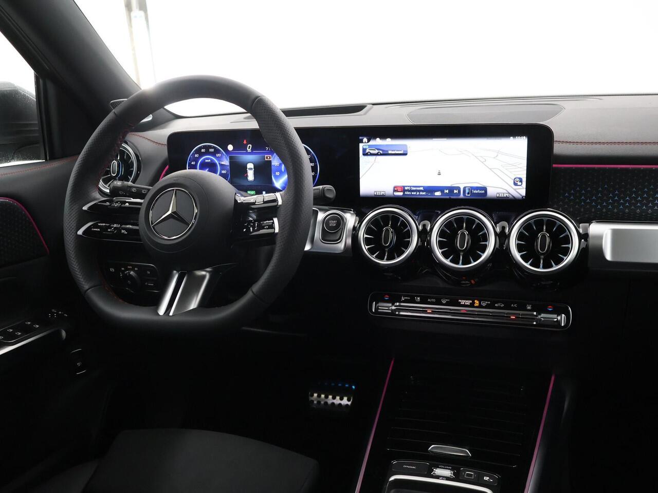 Mercedes-Benz EQB 250+ AMG Line | Night | Panoramadak | Head-up Display | Burmester | Sfeerverlichting | 360 Camera | Memory Stoelen |