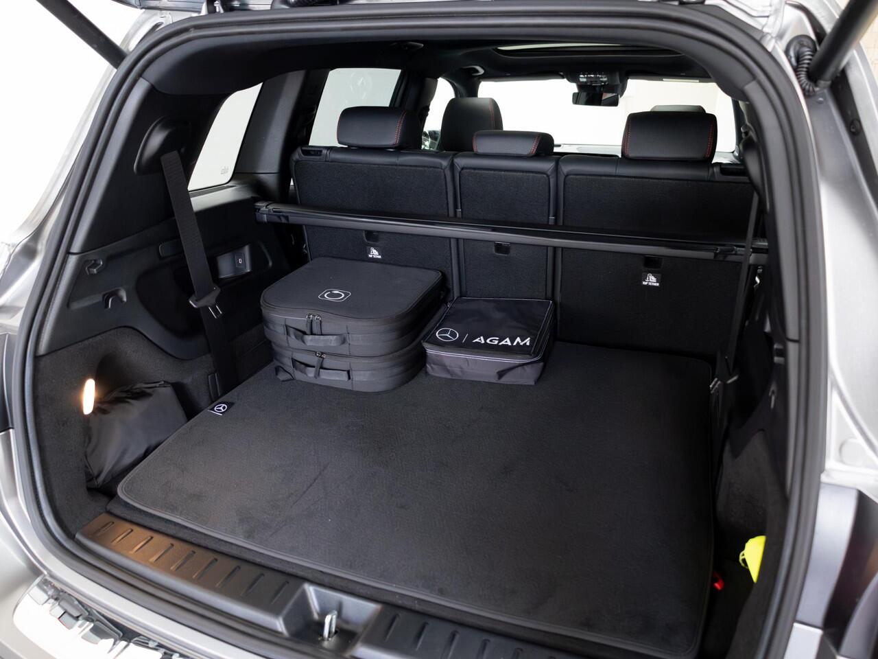 Mercedes-Benz EQB 250+ Business Solution AMG 7p. 71 kWh Panorama dak