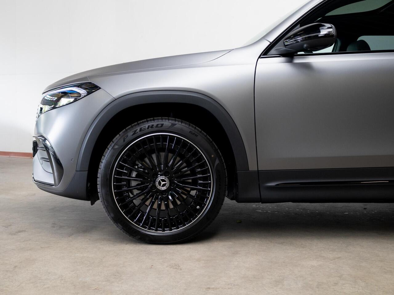 Mercedes-Benz EQB 250+ Business Solution AMG 7p. 71 kWh Panorama dak