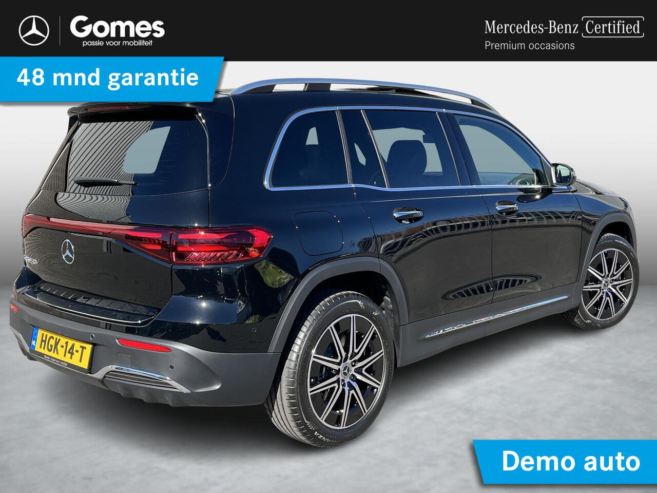 Mercedes-Benz EQB 250+ AMG | Panoramadak | Dodehoekassistent | Donkergetint Glas Achter | Apple CarPlay | Android Auto | Advanced Sound System | Sfeerverlichting | Stoelverwarming | Verschuifbare Achterstoelen | Elektrisch Inklapbare Buitenspiegels