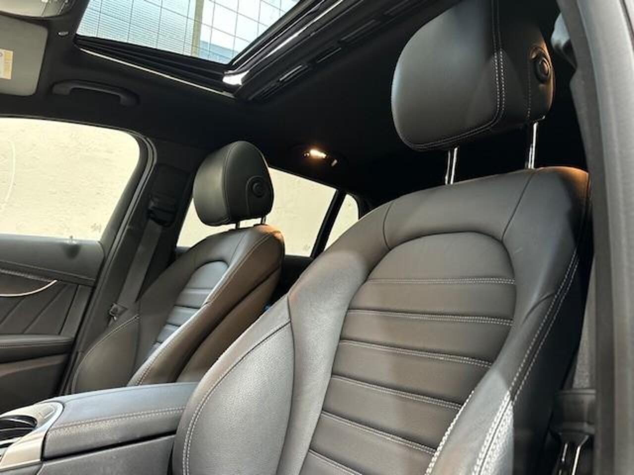 Mercedes-Benz EQC 400 4MATIC Business Solution AMG 80 kWh | Schuifdak | Burmester | Rijassistentie | NL auto | BTW |