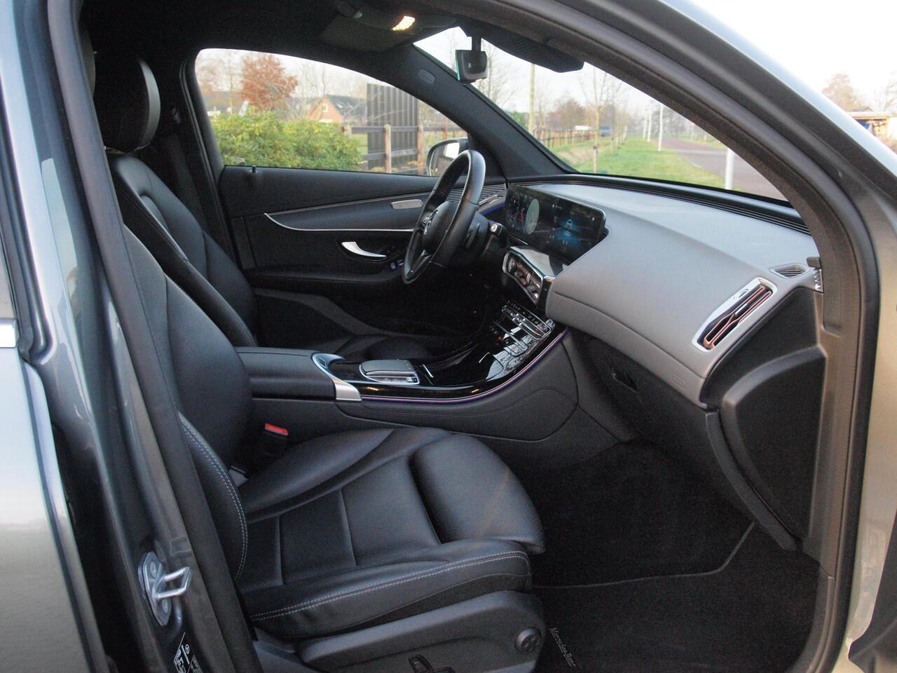 Mercedes-Benz EQC 400 4MATIC Business Solution 80 kWh | SOH 93% | Camera | Sfeerverlichting | Apple Carplay | Adaptieve Cruise Control |