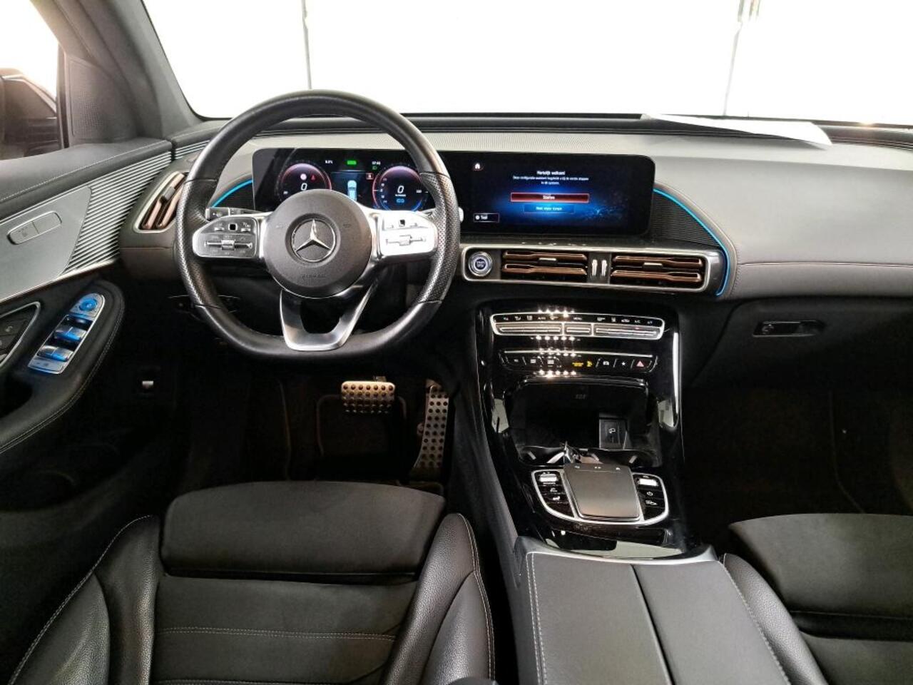 Mercedes-Benz EQC 400 4M AMG | SOH 96% | Trekhaak | Schuifdak | Sfeer verlichting