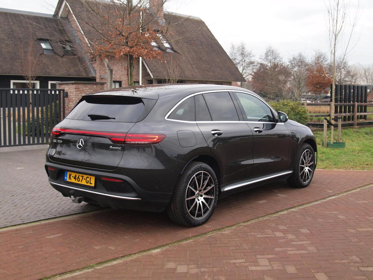 Mercedes-Benz EQC 400 4MATIC Business Solution AMG 80 kWh | SOH 95% | Panoramadak | Trekhaak | Sfeerverlichting | Camera |