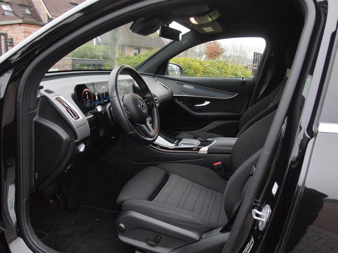 Mercedes-Benz EQC 400 4MATIC Business Solution 80 kWh | 94% | Camera | Sfeerverlichting | Cruise Control | Stoelverwarming |