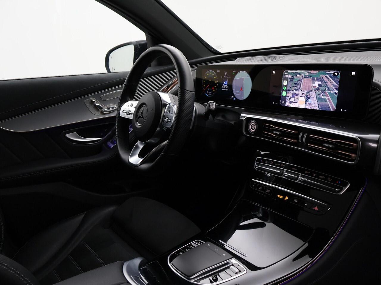 Mercedes-Benz EQC 400 4MATIC 408 PK AMG LINE 97% SOH + 21 INCH | SCHUIFDAK | HEAD-UP | TREKHAAK | 360 CAMERA | SFEERVERLICHTING