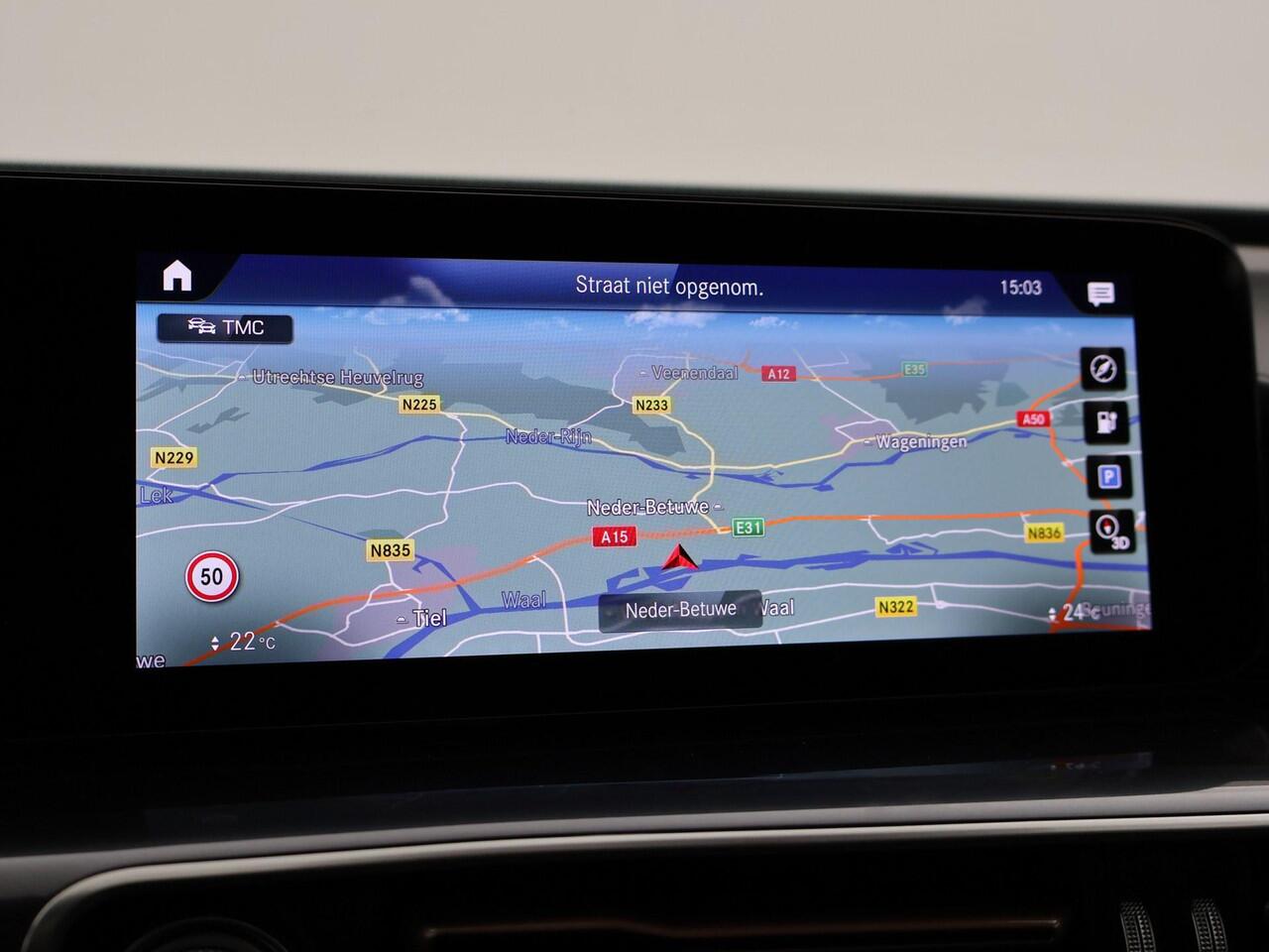 Mercedes-Benz EQC 400 4MATIC 408 PK AMG LINE 97% SOH + 21 INCH | SCHUIFDAK | HEAD-UP | TREKHAAK | 360 CAMERA | SFEERVERLICHTING