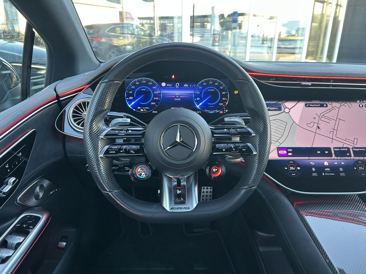 Mercedes-Benz EQE AMG 43 4MATIC 91 kWh | Panoramadak | Burmester | Memorypakket | Head up display|