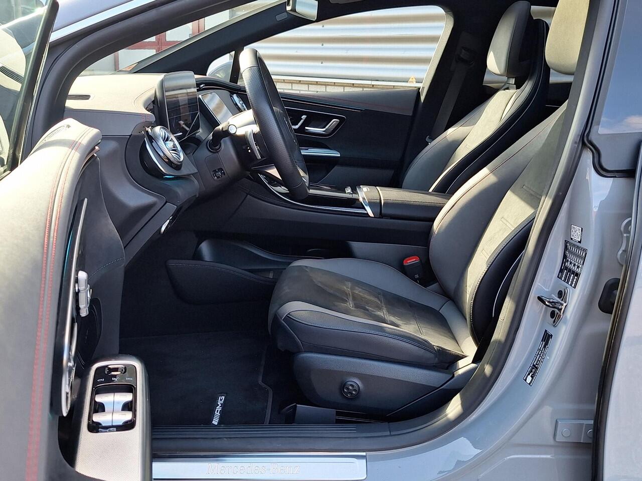 Mercedes-Benz EQE 300 Sport Edition | Panoramadak | Achteruitrijcamera | Memory pakket | Keyless-GO | Sfeerverlichting | Elektrische achterklep