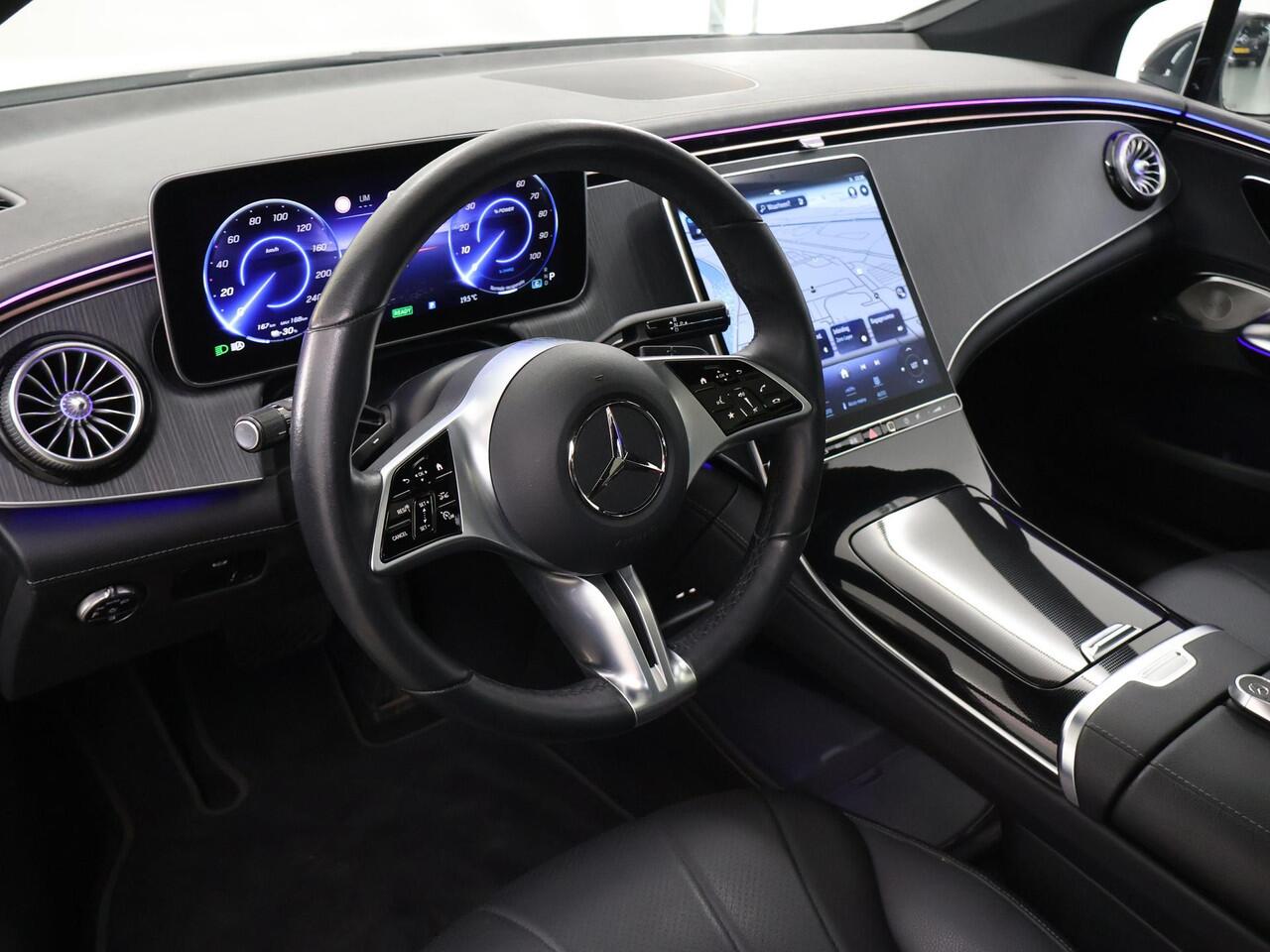 Mercedes-Benz EQE 350+ Luxury Line 91 kWh | Panoramadak | Burmester 3D | Memory | Digital Light | 360 graden camera | Keyless | 21" lichtmetalen velgen |