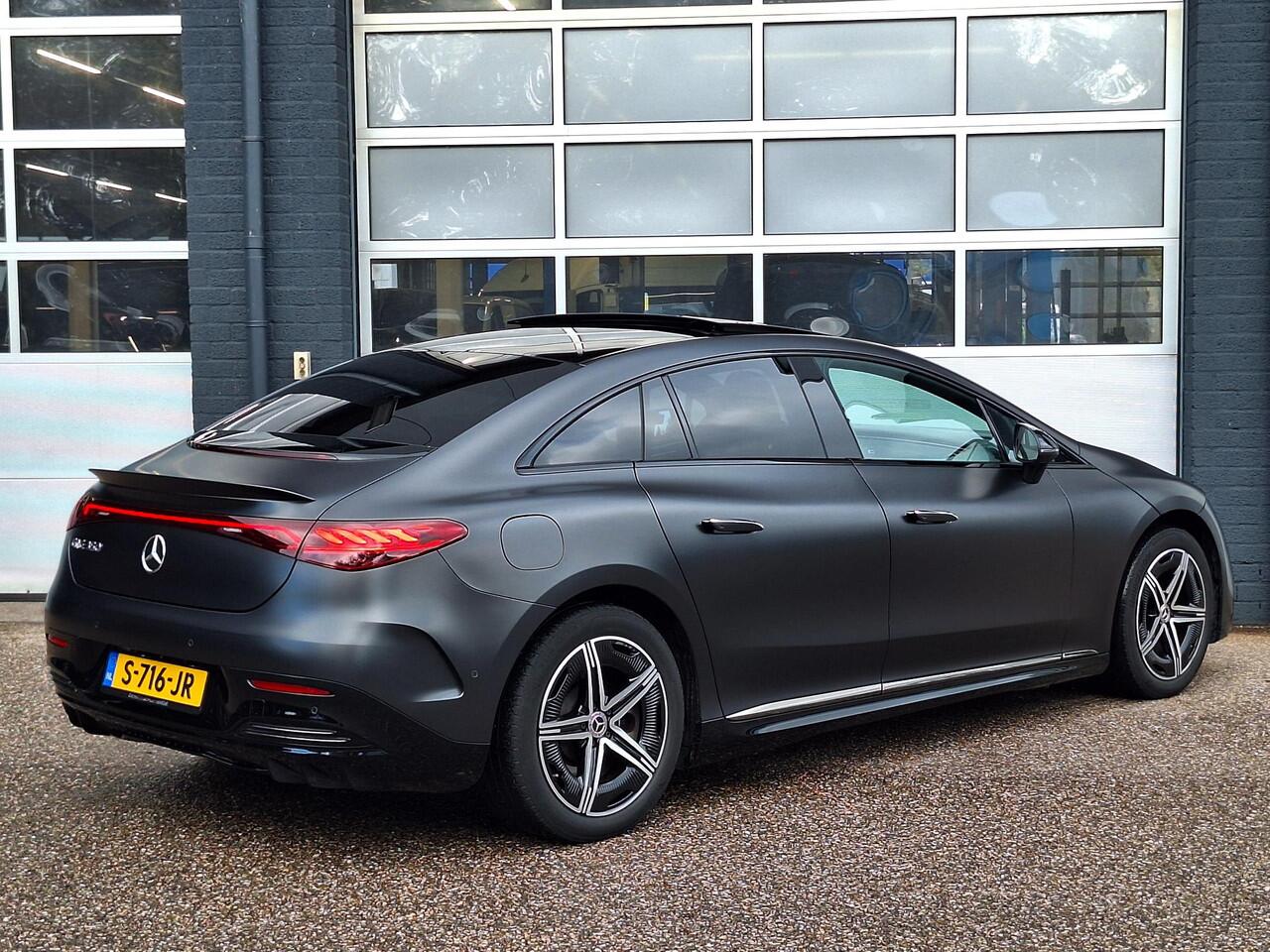 Mercedes-Benz EQE 350+ AMG Line 91 kWh | Panoramadak | Night pakket | Achteruitrijcamera | Memory pakket | Sfeerverlichting | Dodehoekassistentie | Keyless-GO | Elektrische achterklep