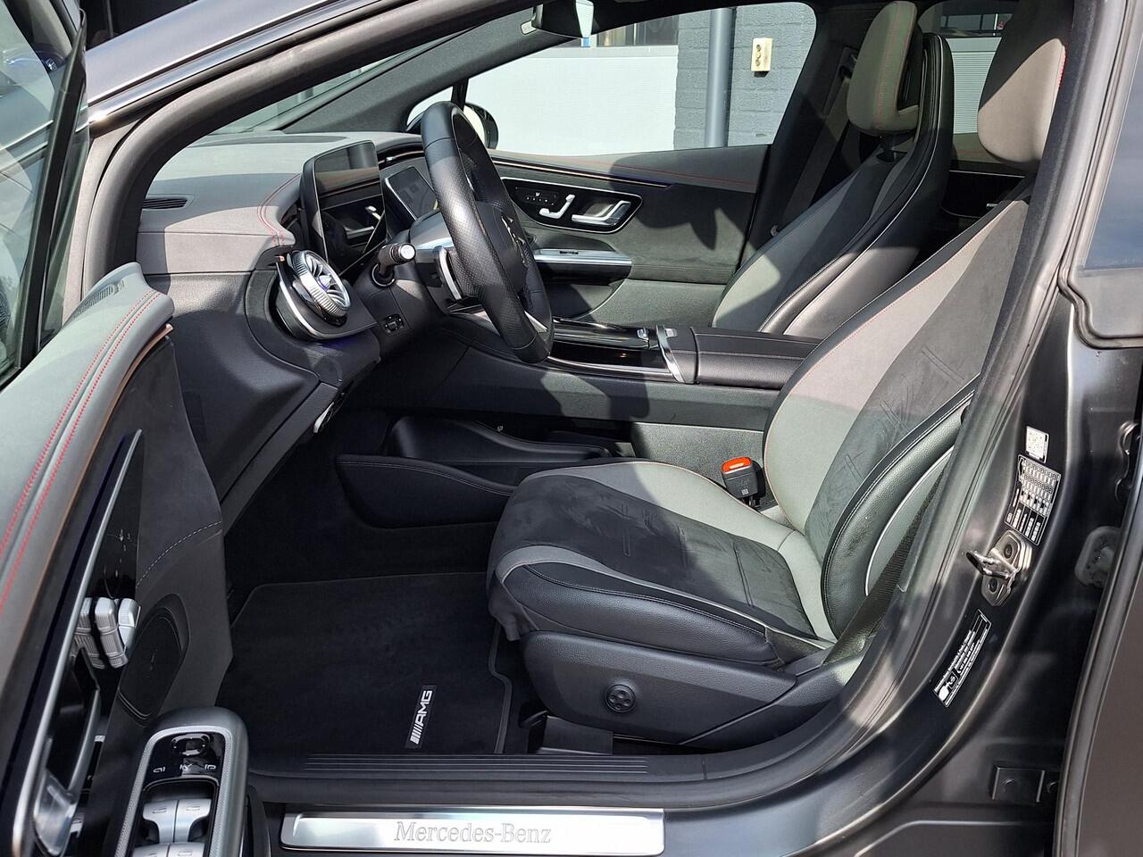 Mercedes-Benz EQE 350+ AMG Line 91 kWh | Panoramadak | Night pakket | Achteruitrijcamera | Memory pakket | Sfeerverlichting | Dodehoekassistentie | Keyless-GO | Elektrische achterklep