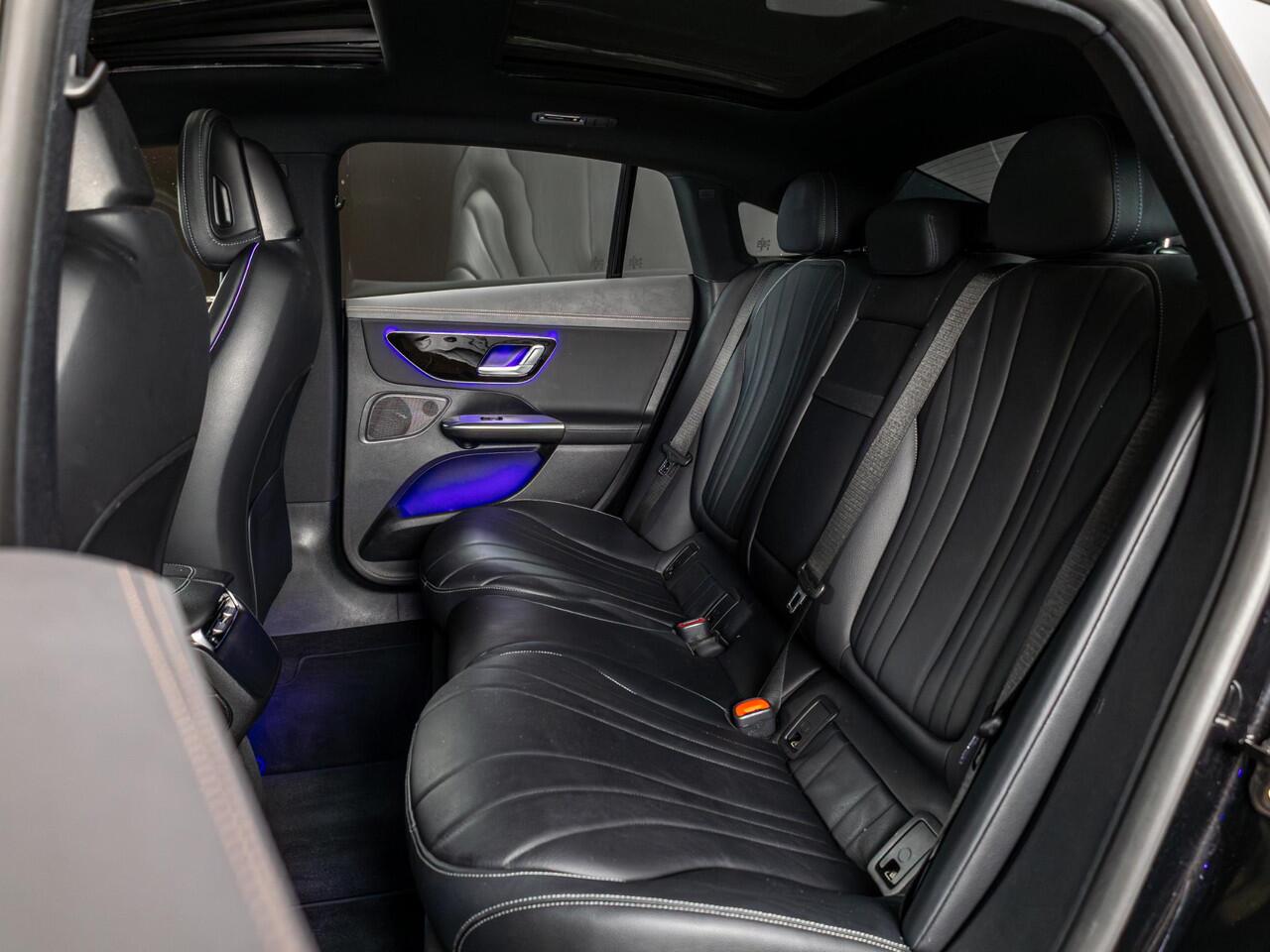 Mercedes-Benz EQE Limousine 300 Business Line 89 kWh Panorama dak