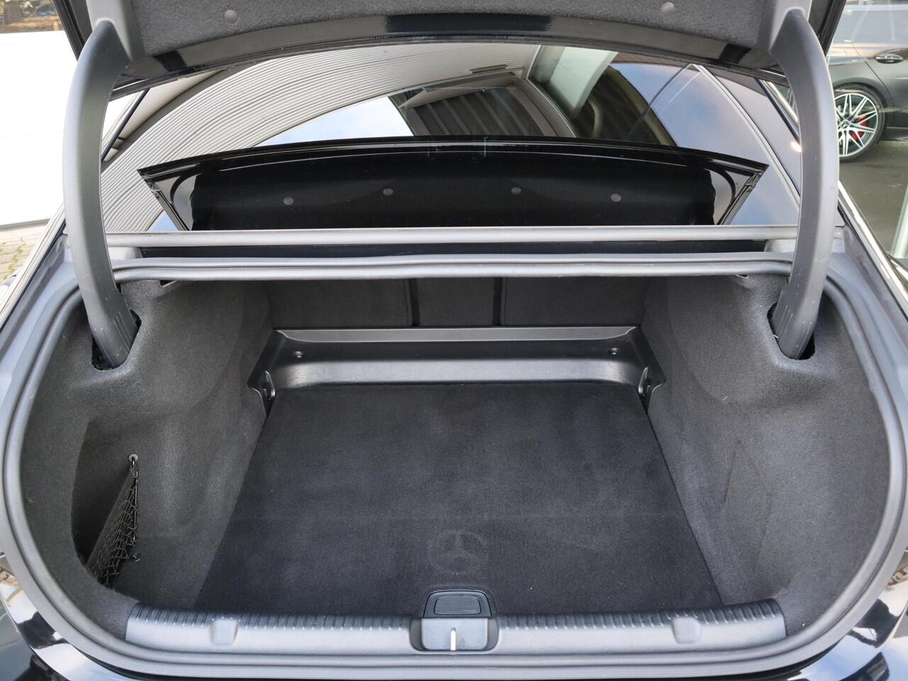 Mercedes-Benz EQE 300 AMG Line 89 kWh