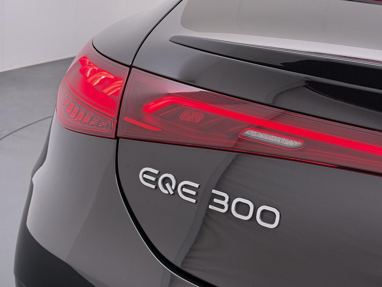Mercedes-Benz EQE 300 Business Line AMG 89 kWh Sfeerverlichting | Memory | LMV | 96% SOH