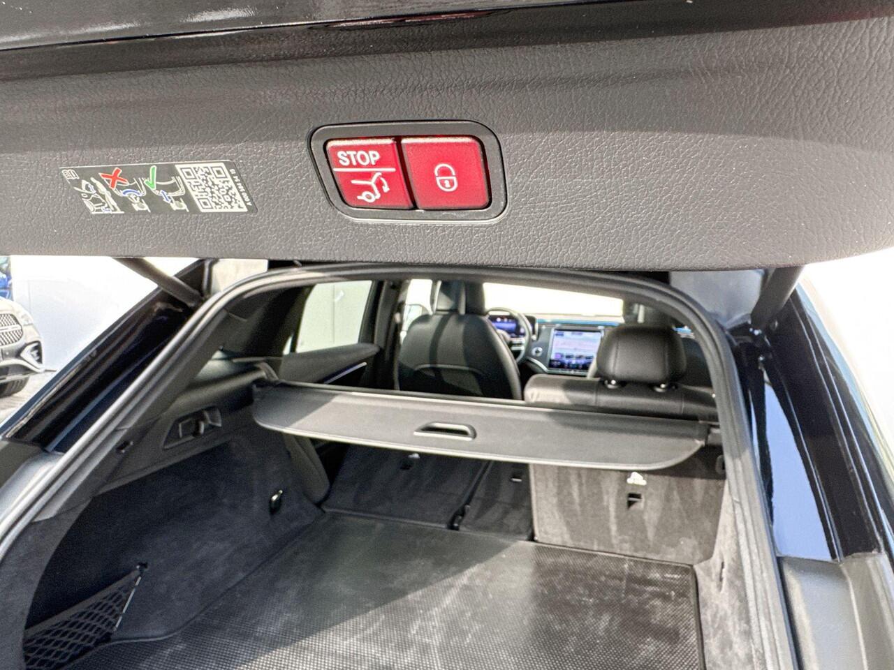 Mercedes-Benz EQE SUV 350 4Matic 91 kWh | AMG Line | Panoramadak | Luchtvering | Massage stoelen