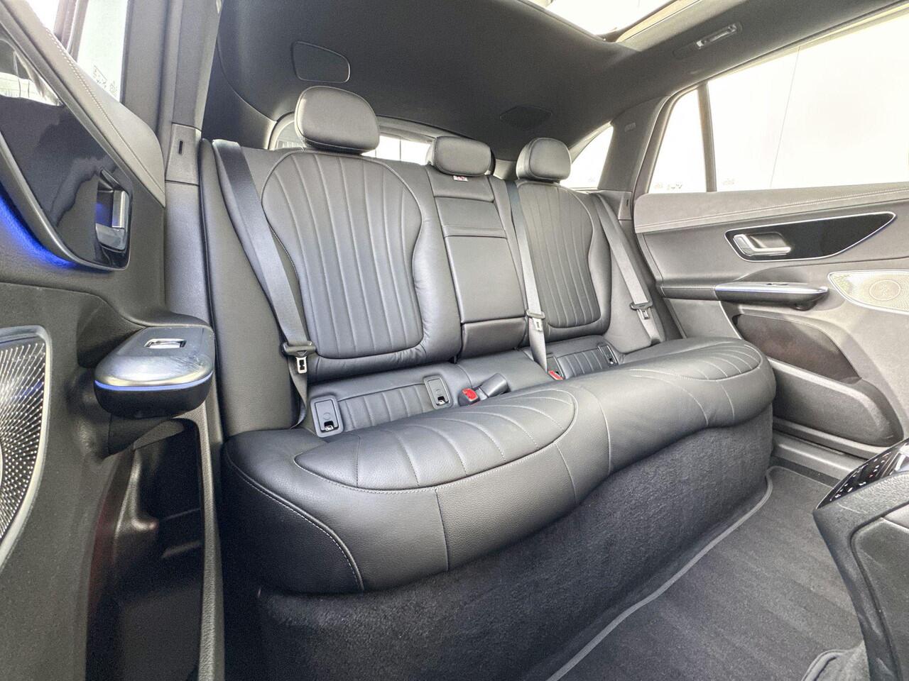 Mercedes-Benz EQE SUV 350 4Matic 91 kWh | AMG Line | Panoramadak | Luchtvering | Massage stoelen