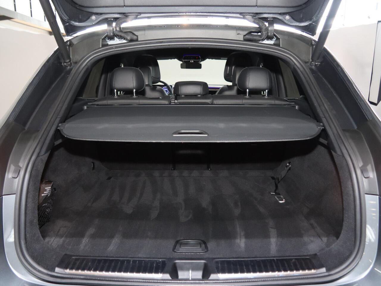 Mercedes-Benz EQE SUV 300 Business Edition 91 kWh | Panoramadak | Trekhaak | Memory | Sfeerverlichting | Winter pakket |