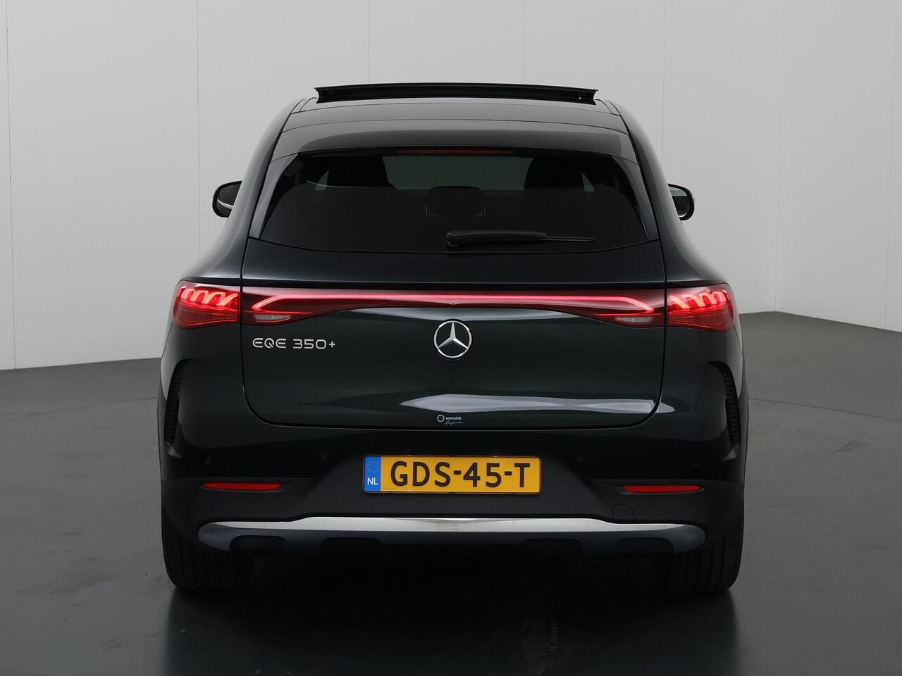 Mercedes-Benz EQE SUV 350+ Luxury Line 91 kWh | Panoramadak | Smaragdgroen | Keyless Entry | Adaptieve Cruise | Achteruitrijcamera | Stoelverwarming |