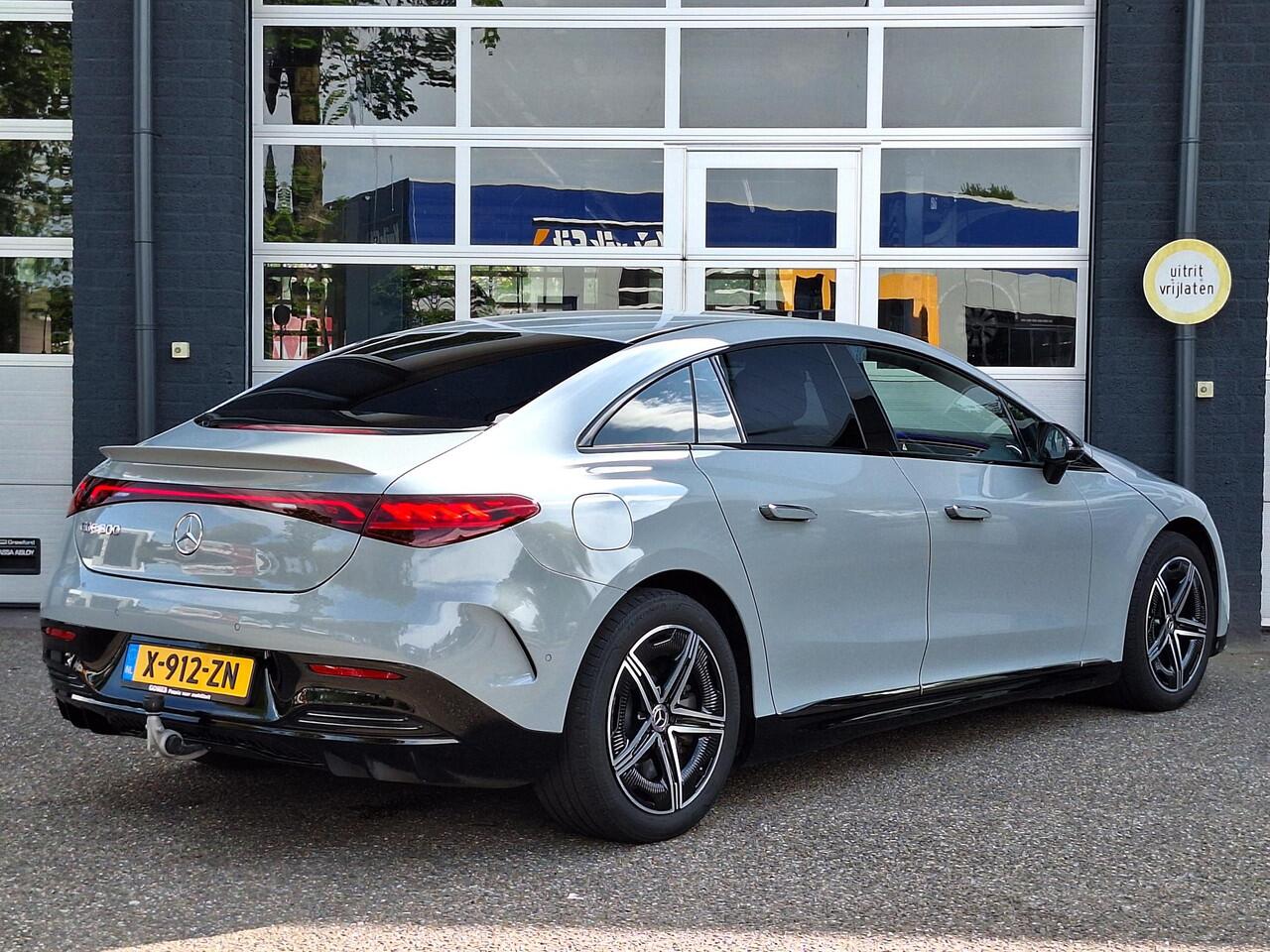 Mercedes-Benz EQE 300 AMG | Trekhaak | Panoramadak