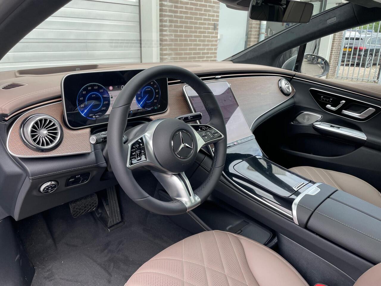Mercedes-Benz EQE 350 4Matic | Airmatic | Panoramadak | Premium Pakket | Rijassistentiepakket Plus | Burmester 3D Surround | Head-up Display | 360° Camera | Elektrisch Verstelbare Voorstoelen + Memory | Stoelverwarming | Stoelventilatie | Apple CarPlay | Android Auto
