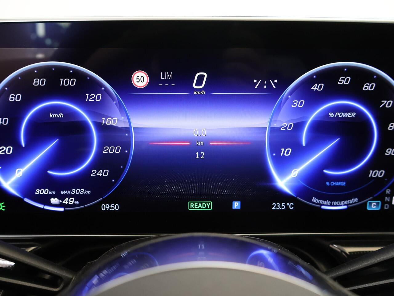 Mercedes-Benz EQE 300 Business Edition 89 kWh | Business Plus pakket | 20-Inch | Panoramadak | Privacy glas | 22kW AC-Lader | Memory | Easy-Pack