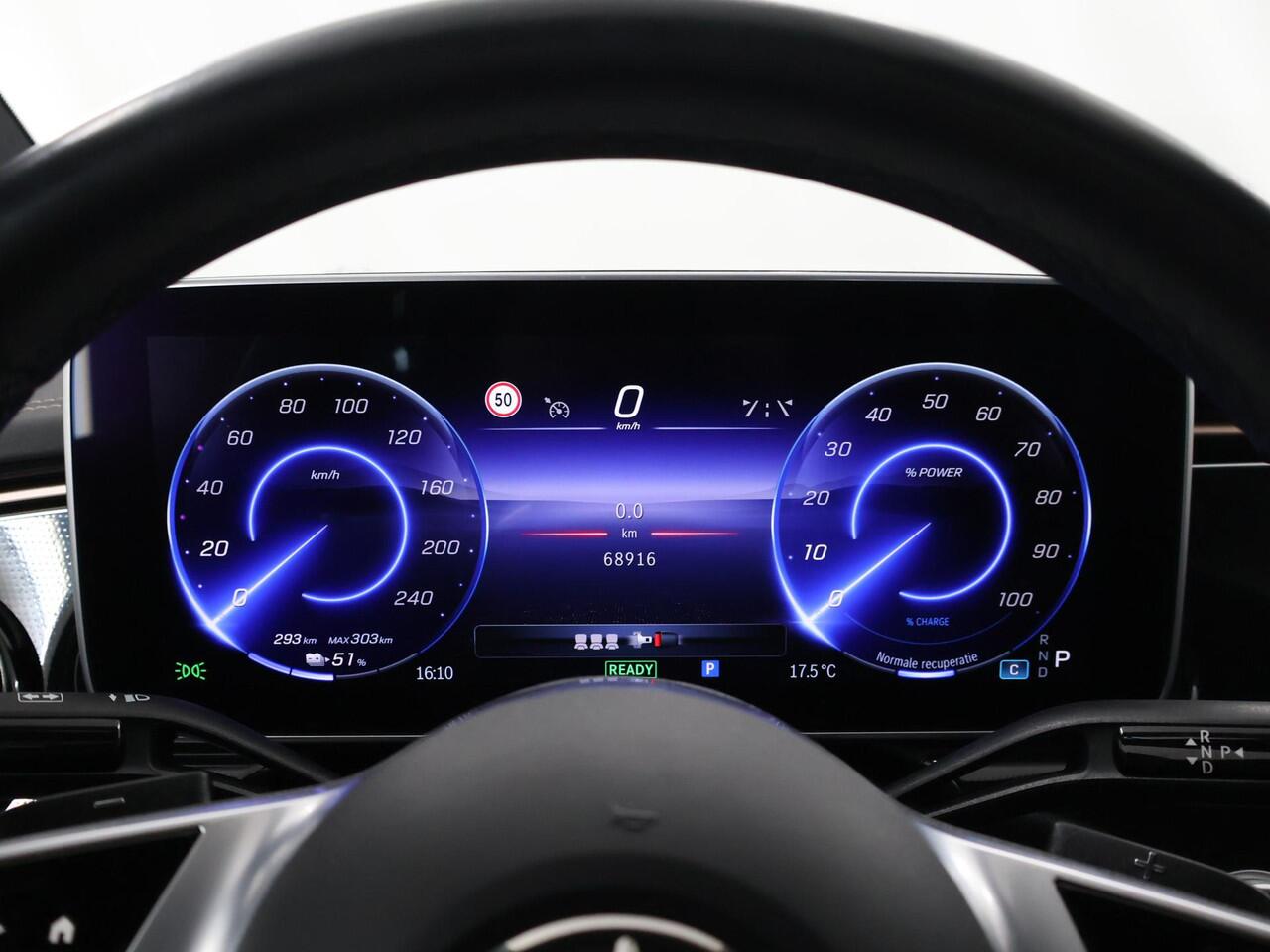 Mercedes-Benz EQE 300 Business Edition 89 kWh | Panoramadak | Navigatie | Parkeercamera | Stoelverwarming | Keyless Go |