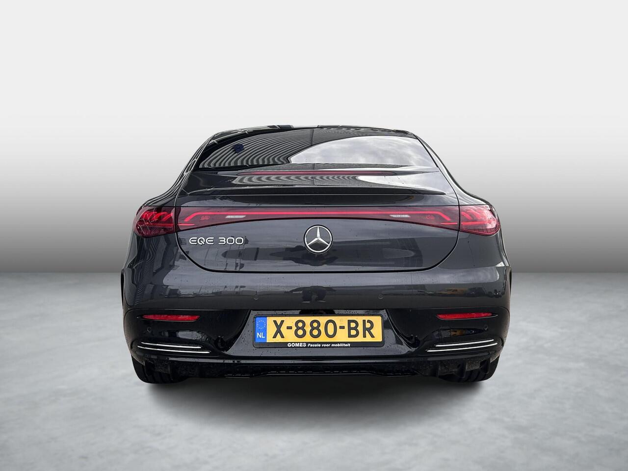 Mercedes-Benz EQE 300 AMG | Head-Up Display | Panoramadak | Achteruitrijcamera | Sfeerverlichting | Memorystoelen |Stoelverwarming | Apple & Android Carplay