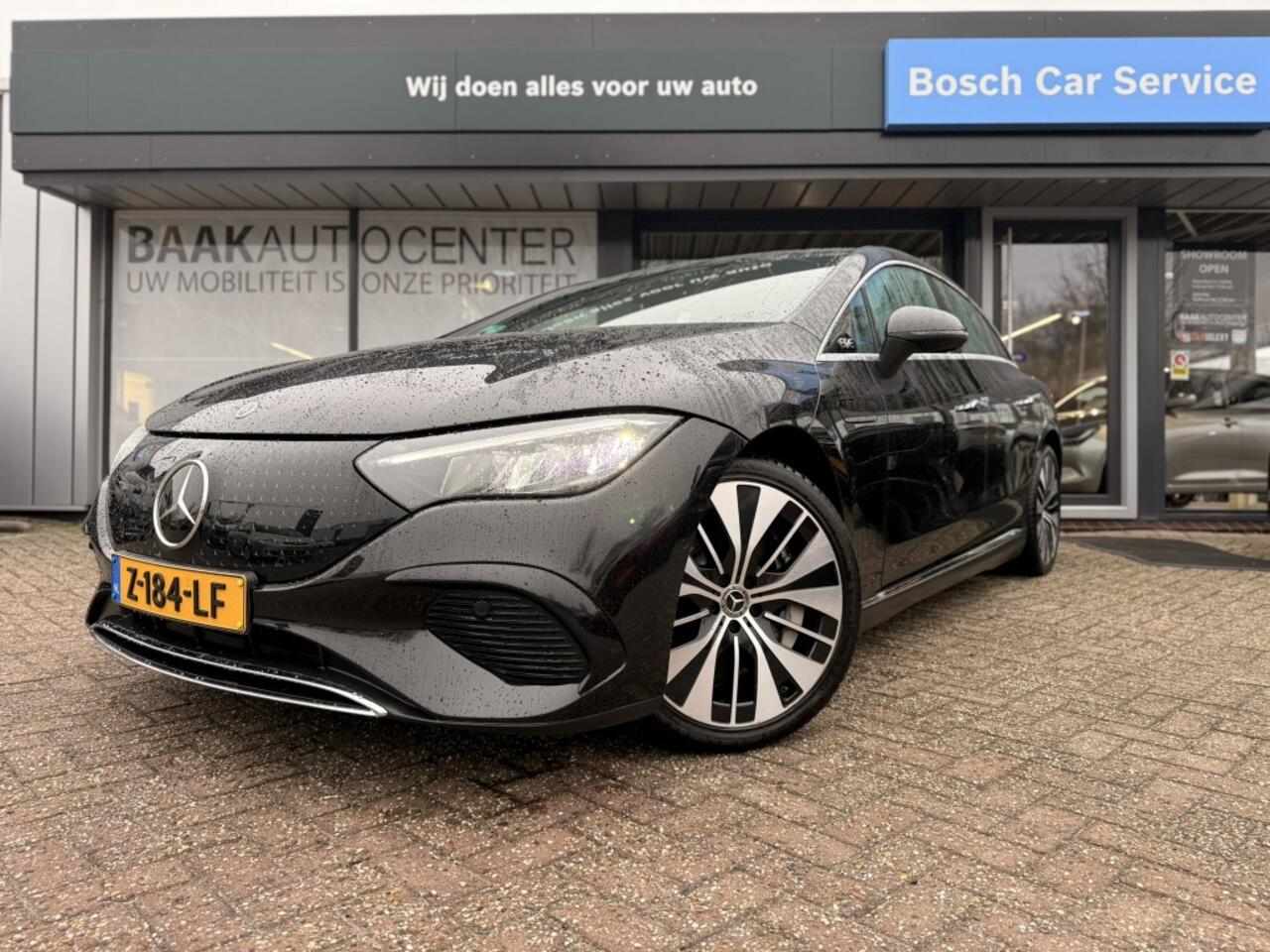 Mercedes-Benz EQE 300 Business Edition | Panoramadak