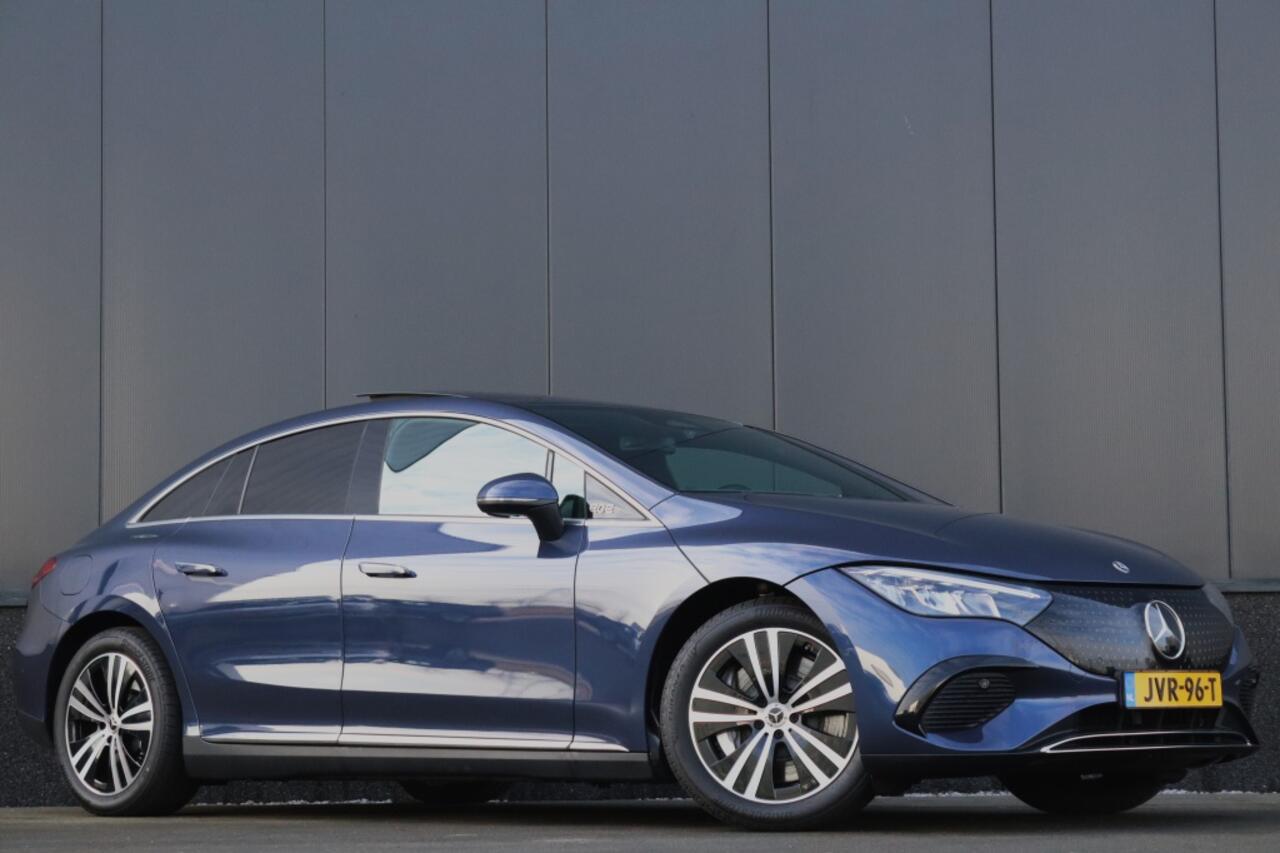 Mercedes-Benz EQE 300 Business Ed. Lim. 90 kWh Pano Leder